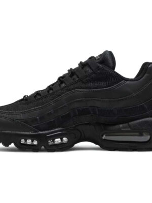Air Max 95 Essential 'Triple Black'